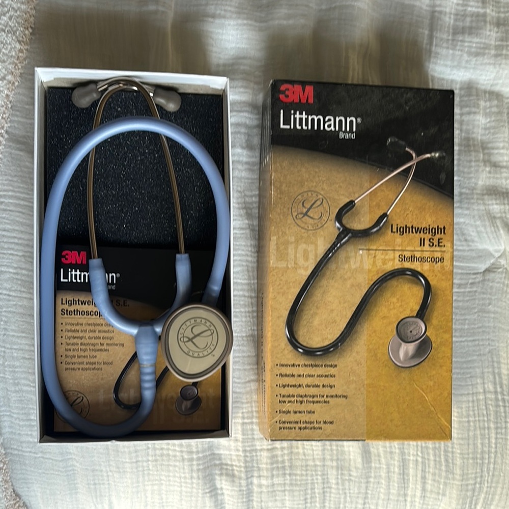 3M Littmann Lightweight II S.E. Stethoscope - Blue and Silver